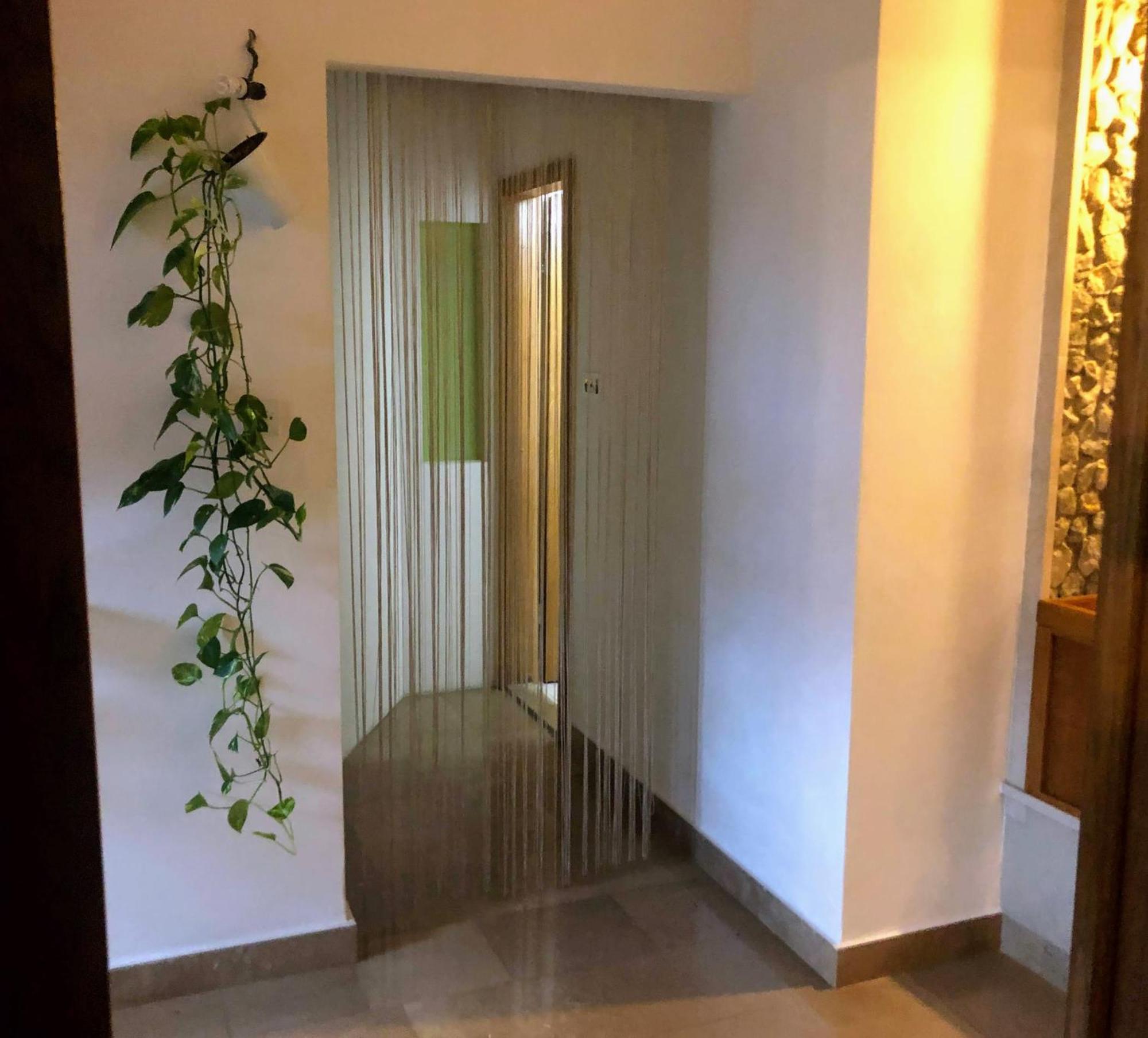 Apartments Leut ตราสนิสเซ ภายนอก รูปภาพ
