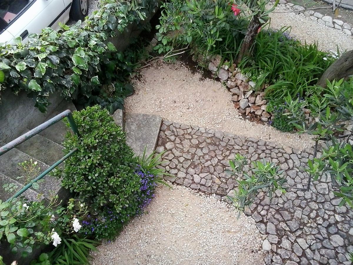 Apartments Leut ตราสนิสเซ ภายนอก รูปภาพ